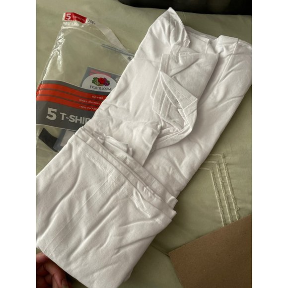 Fruit of the Loom White Tag-less Crew Neck Under T-Shirts Large 14/16 - Picture 3 of 8